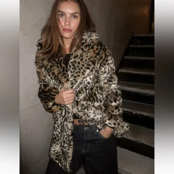 Zara faux fur animal print coat - Picture 4 of 8